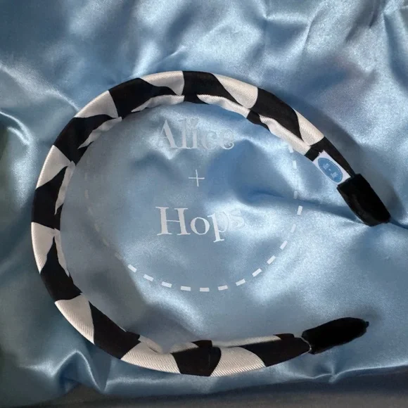 Alice + Hops Bailey Headband (Hermes Les Folies du Faubourg) Alice + Hops | Accessories | Alice Hops Hermes Bailey  main image 2